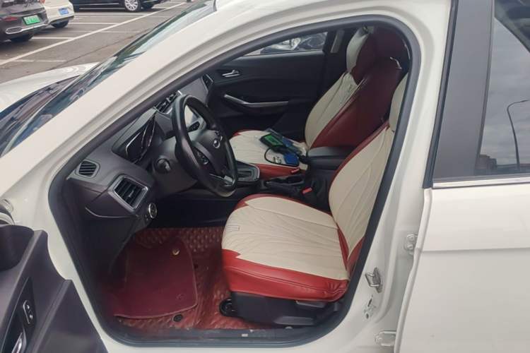 Used Ford Escort 2019 Revised Version 1.5L Automatic Enjoyment Type China VI Standard Left Front Seat