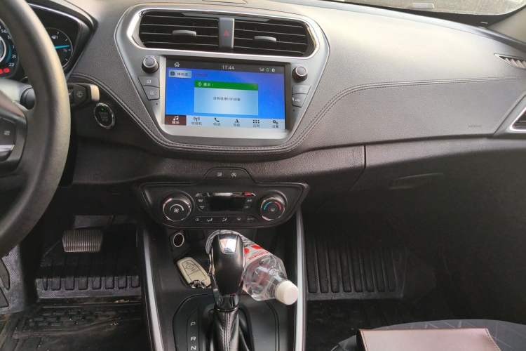 Used Ford Escort 2019 Revised Version 1.5L Automatic Enjoyment Type China VI Standard Audio And AC Panel