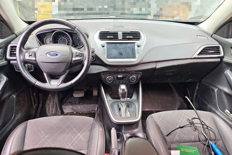 Used Ford Escort 2019 Revised Version 1.5L Automatic Enjoyment Type China VI Standard Center Console