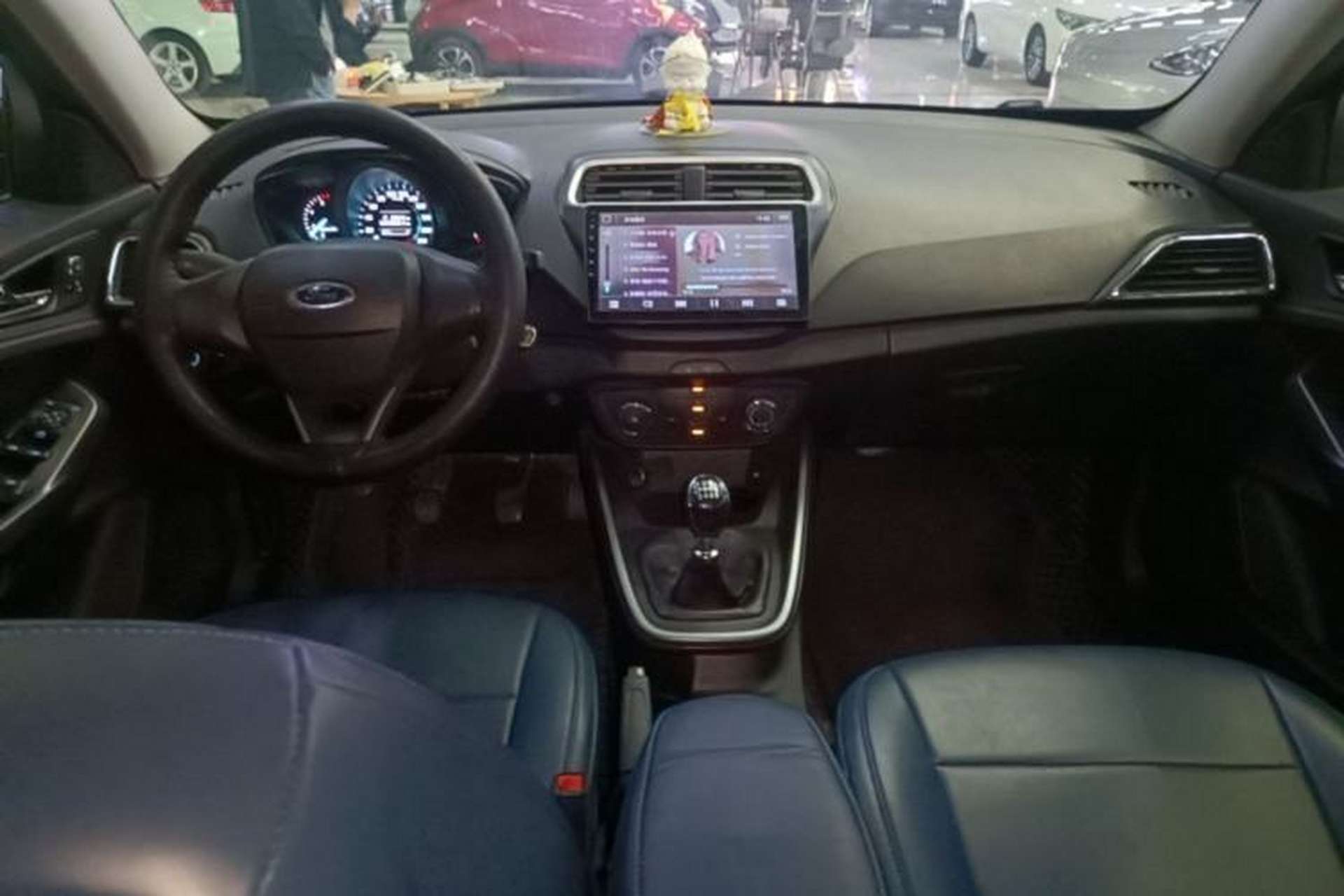 Used Ford Escort 2019 1.5L Manual ZhiXiang Version Center Console