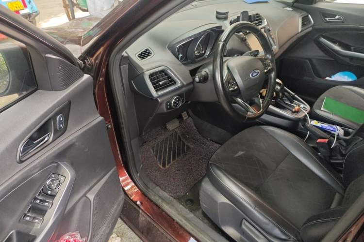 Used Ford Escort 2019 Revised Version 1.5L Automatic Enjoyment Type China VI Standard Driver Seat