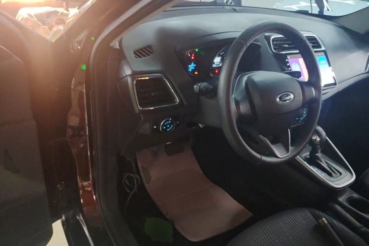 Used Ford Escort 2019 1.5L Automatic ZhiXiang Model Driver Seat