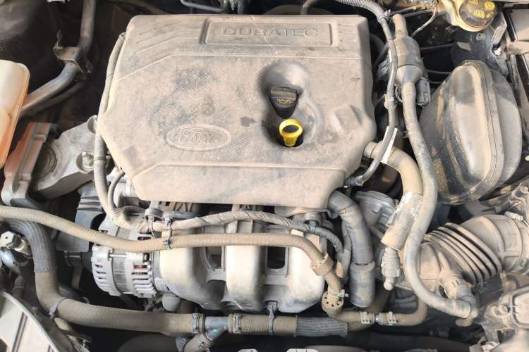 Used Ford Escort 2019 Revised Version 1.5L Automatic Enjoyment Type China VI Standard Engine Bay