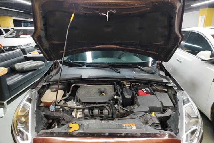 Used Ford Escort 2019 Revised Version 1.5L Automatic Enjoyment Type China VI Standard Engine Bay