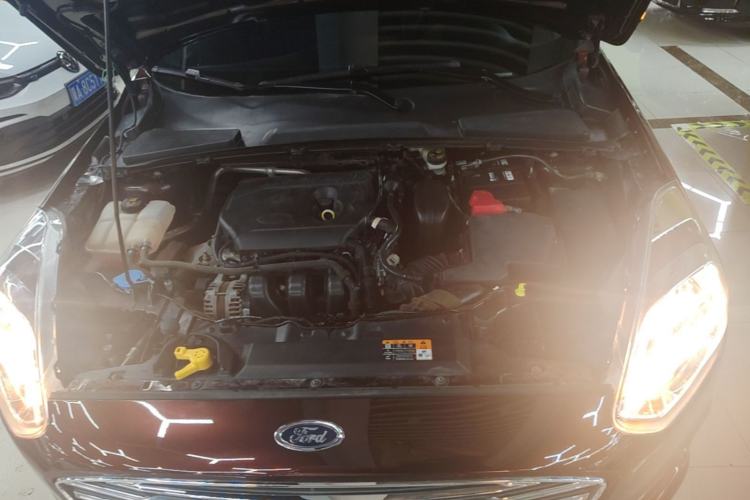 Used Ford Escort 2019 1.5L Automatic ZhiXiang Model Engine Bay