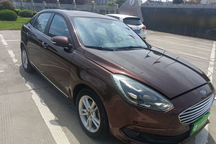 Used Ford Escort 2019 Revised Version 1.5L Automatic Enjoyment Type China VI Standard Exterior 1