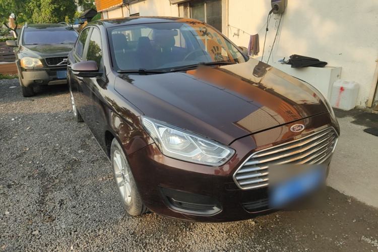 Used Ford Escort 2019 Revised Version 1.5L Manual "Quality Enjoyment" Trim (Tire Pressure Monitoring) China VI Standard Exterior 1