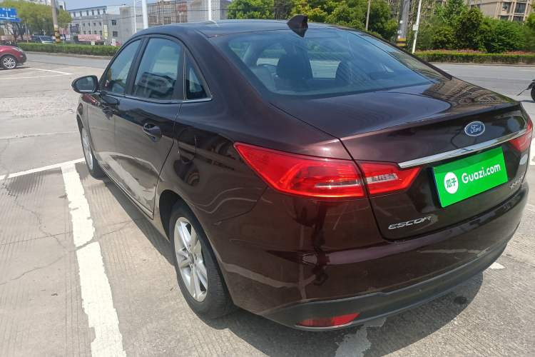 Used Ford Escort 2019 Revised Version 1.5L Automatic Enjoyment Type China VI Standard Exterior 2