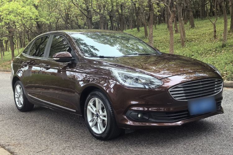 Used Ford Escort 2019 Revised Version 1.5L Automatic Enjoyment Type China VI Standard Exterior 4