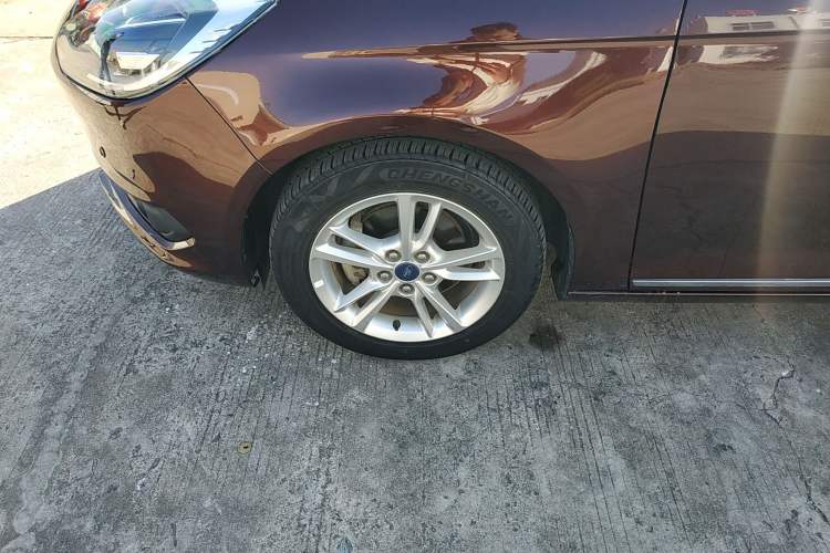 Used Ford Escort 2019 Revised Version 1.5L Automatic Enjoyment Type China VI Standard Exterior 7
