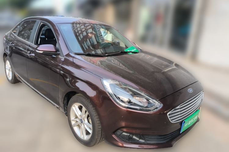 Used Ford Escort 2019 Revised Version 1.5L Automatic Enjoyment Type China VI Standard Front Right 45 Deg
