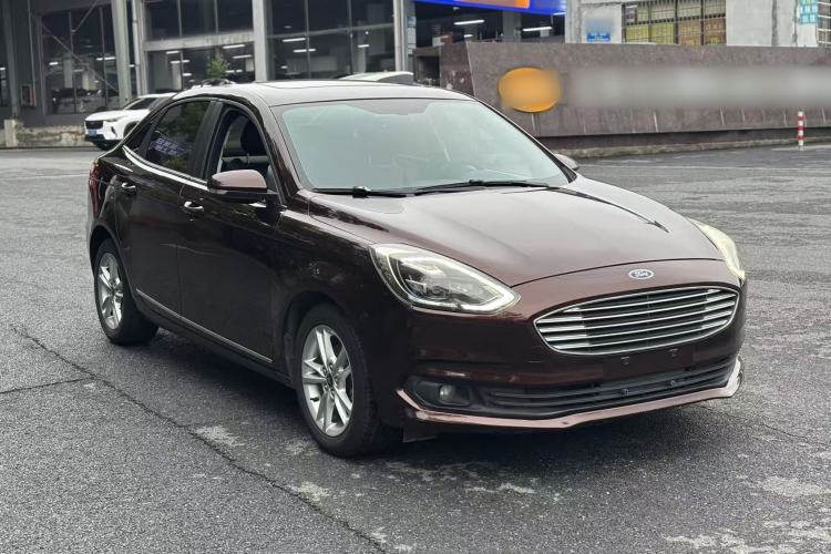 Used Ford Escort 2019 Revised Version 1.5L Automatic Enjoyment Type China VI Standard Front Right 45 Deg