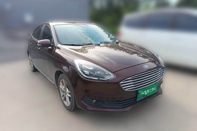 Used Ford Escort 2019 Revised Version 1.5L Automatic Enjoyment Type China VI Standard Front Right 45 Deg