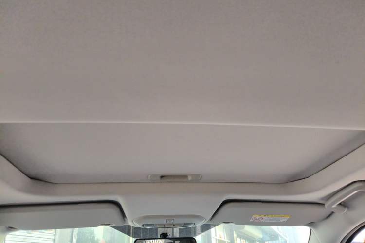 Used Ford Escort 2019 Revised Version 1.5L Automatic Enjoyment Type China VI Standard Headliner