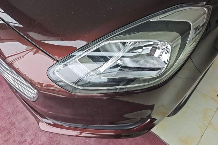 Used Ford Escort 2019 1.5L Automatic ZhiXiang Model Left Front Headlight