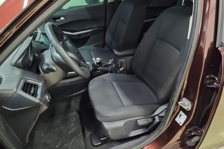 Used Ford Escort 2019 1.5L Automatic ZhiXiang Model Left Front Seat