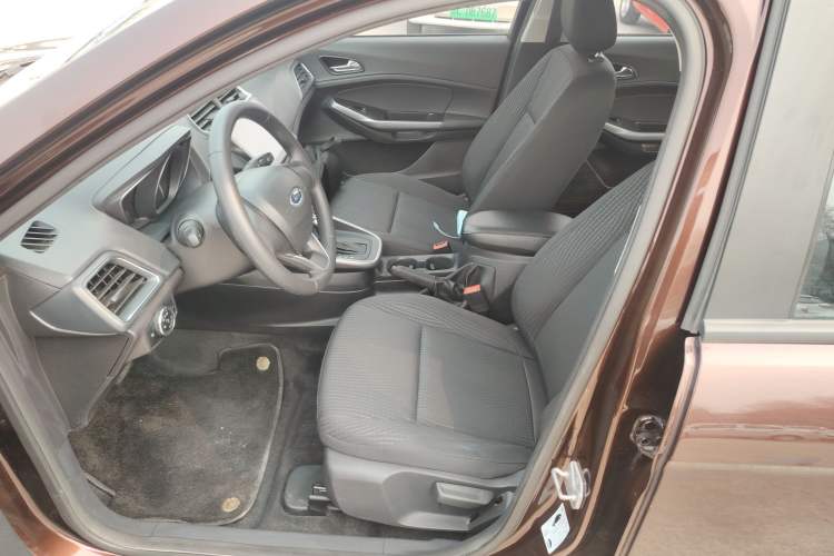 Used Ford Escort 2019 1.5L Automatic ZhiXiang Model Left Front Seat