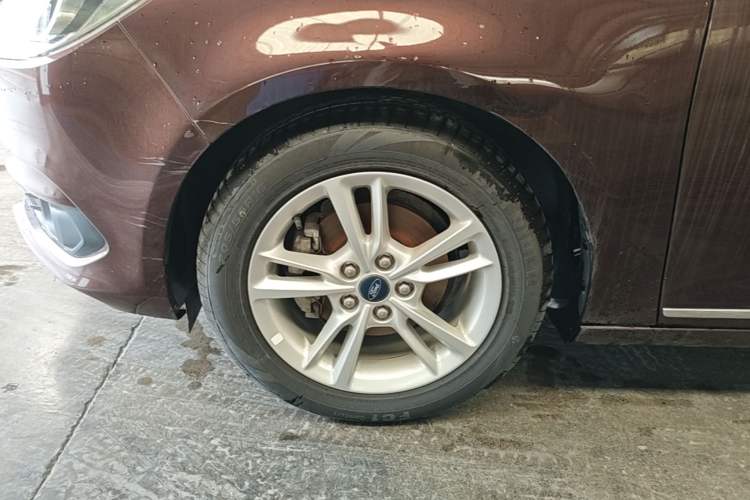 Used Ford Escort 2019 1.5L Automatic Enjoyment Model Left Front Wheel Hub
