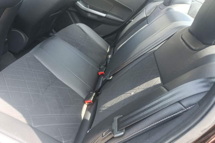 Used Ford Escort 2019 Revised Version 1.5L Automatic Enjoyment Type China VI Standard Left Rear Seat