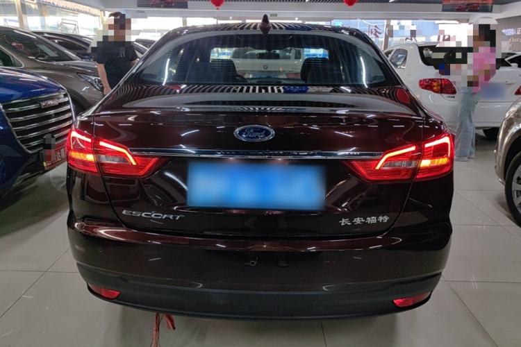 Used Ford Escort 2019 Revised 1.5L Automatic ZhiXiang Version (Tire Pressure Monitoring) China VI Standard Rear