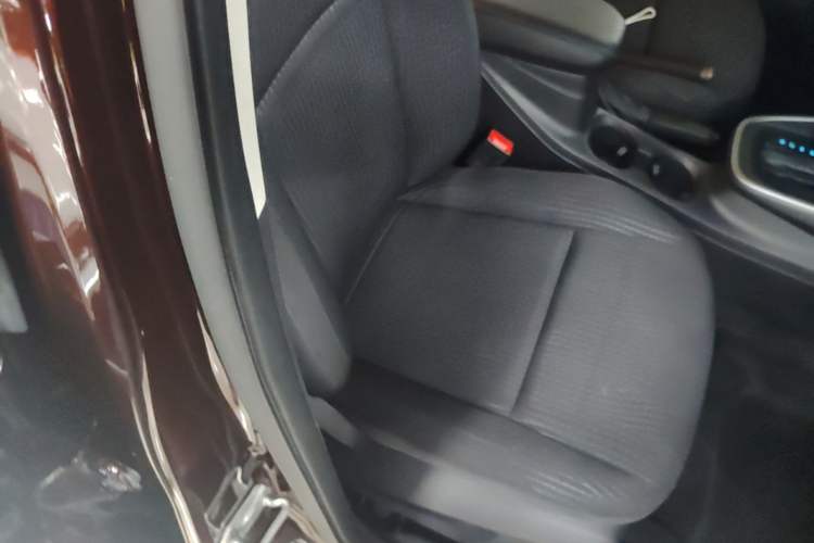 Used Ford Escort 2019 1.5L Automatic ZhiXiang Model Right Front Seat