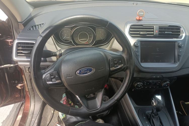 Used Ford Escort 2019 Revised Version 1.5L Automatic Enjoyment Type China VI Standard Steering Wheel