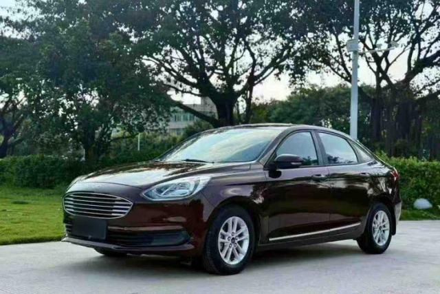 Ford Escort 2019 1.5L Automatic ZhiXiang Model de segunda mano