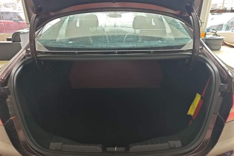 Used Ford Escort 2019 1.5L Automatic ZhiXiang Model Trunk