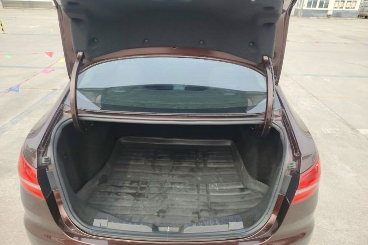 Used Ford Escort 2019 1.5L Automatic ZhiXiang Model Trunk