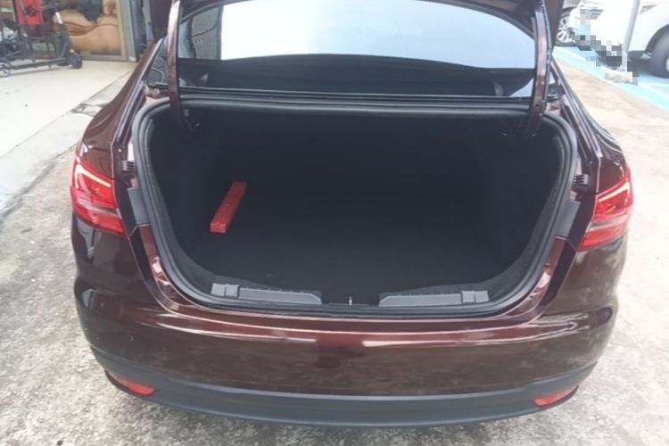 Used Ford Escort 2019 1.5L Automatic ZhiXiang Model Trunk