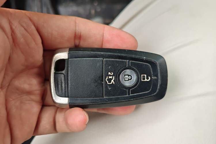Used Ford Escort 2019 Revised Version 1.5L Automatic Enjoyment Type China VI Standard Vehicle Key