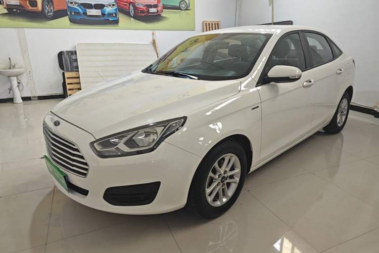 Used Ford Escort 2019 Revised 1.5L Automatic ZhiXiang Version (Tire Pressure Monitoring) China VI Standard Guazi used car, China used car export, Used car for sale, Used Ford cars, Cheapest cars for sale