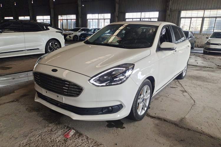 Used Ford Escort 2019 Revised Version 1.5L Automatic Enjoyment Type China VI Standard Guazi used car, China used car export, Used car for sale, Used  cars, Cheapest cars for sale