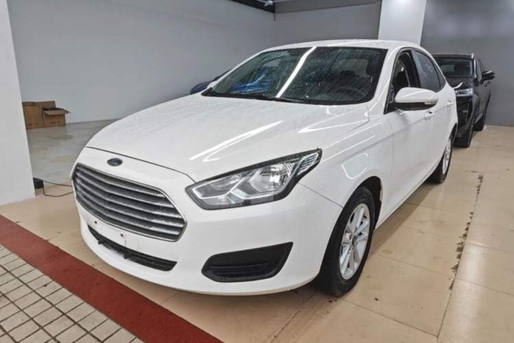 Used Ford Escort 2019 Revised 1.5L Automatic ZhiXiang Version (Tire Pressure Monitoring) China VI Standard Guazi used car, China used car export, Used car for sale, Used  cars, Cheapest cars for sale