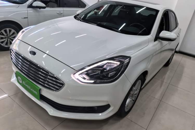 Ojetý Ford Escort 2019 Revised Version 1.5L Automatic Enjoyment Type China VI Standard Guazi used car, China used car export, Used car for sale, Used  cars, Cheapest cars for sale