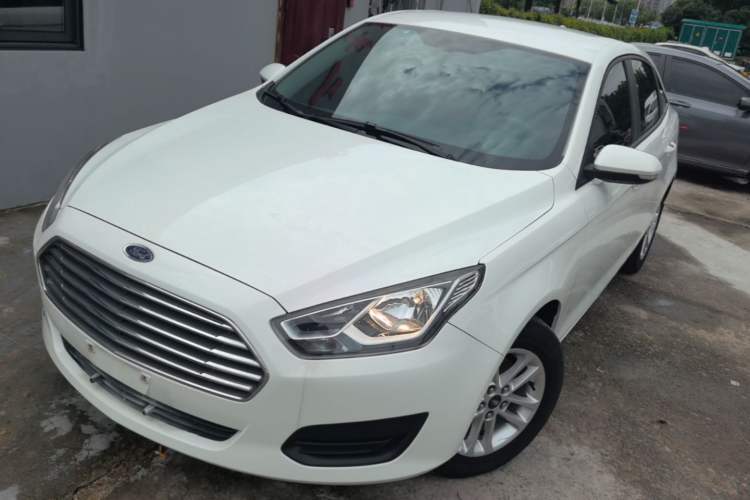 Used Ford Escort 2019 Revised 1.5L Automatic ZhiXiang Version (Tire Pressure Monitoring) China VI Standard Guazi used car, China used car export, Used car for sale, Used cars, Cheapest cars for sale