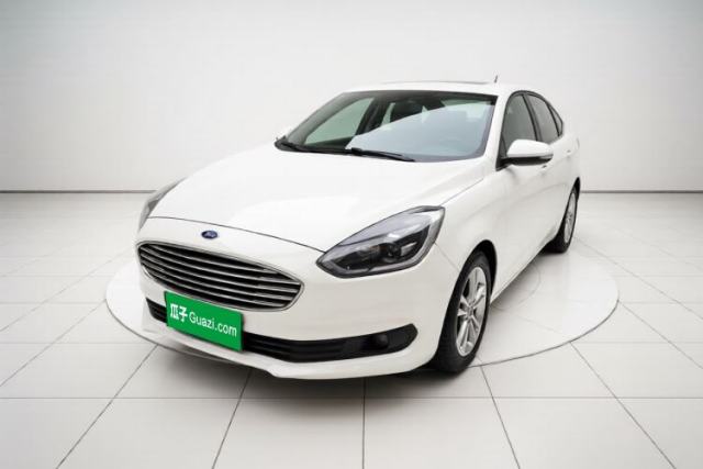Używany Ford Escort 2019 Revised Version 1.5L Automatic Enjoyment Type China VI Standard