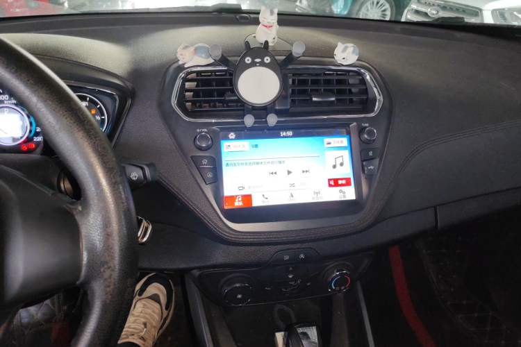 Used Ford Escort 2019 1.5L Automatic Enjoyment Model Audio And AC Panel