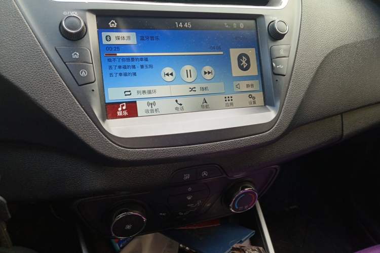 Used Ford Escort 2019 1.5L Manual ZhiXiang Version Audio And AC Panel