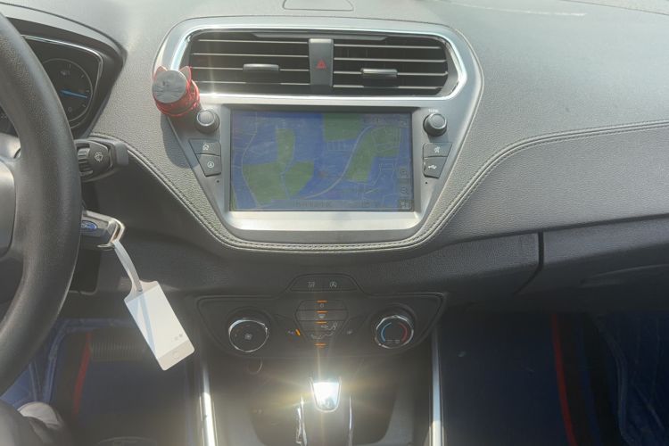 Used Ford Escort 2019 1.5L Automatic Enjoyment Model Audio And AC Panel