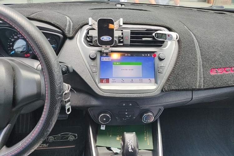 Used Ford Escort 2019 Revised 1.5L Automatic ZhiXiang Version (Tire Pressure Monitoring) China VI Standard Audio And AC Panel