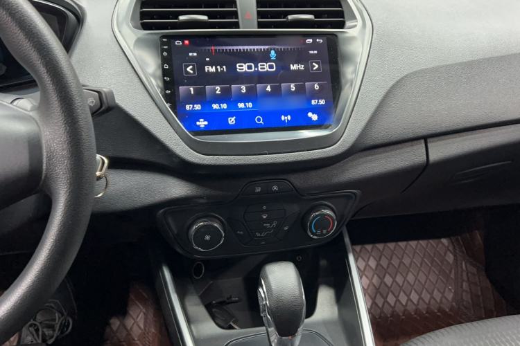 Used Ford Escort 2019 Revised 1.5L Automatic ZhiXiang Version (Tire Pressure Monitoring) China VI Standard Audio And AC Panel