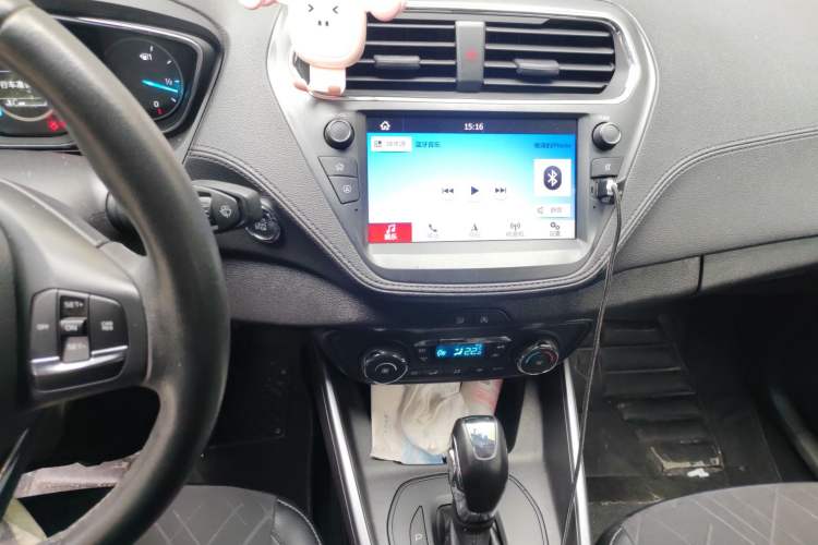Used Ford Escort 2019 Revised Version 1.5L Automatic Enjoyment Type China VI Standard Audio And AC Panel