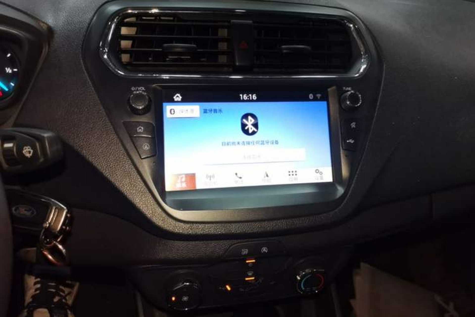 Used Ford Escort 2019 Revised 1.5L Automatic ZhiXiang Version (Tire Pressure Monitoring) China VI Standard Audio And AC Panel