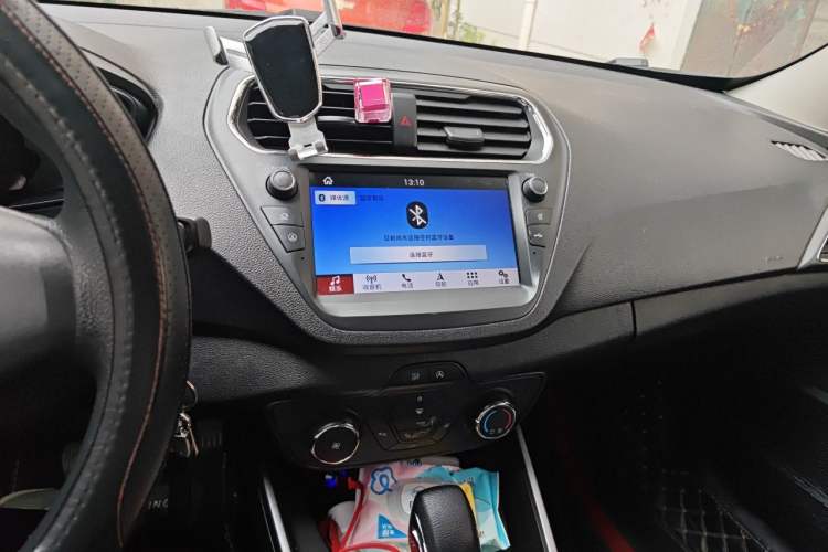 Used Ford Escort 2019 1.5L Automatic ZhiXiang Model Audio And AC Panel