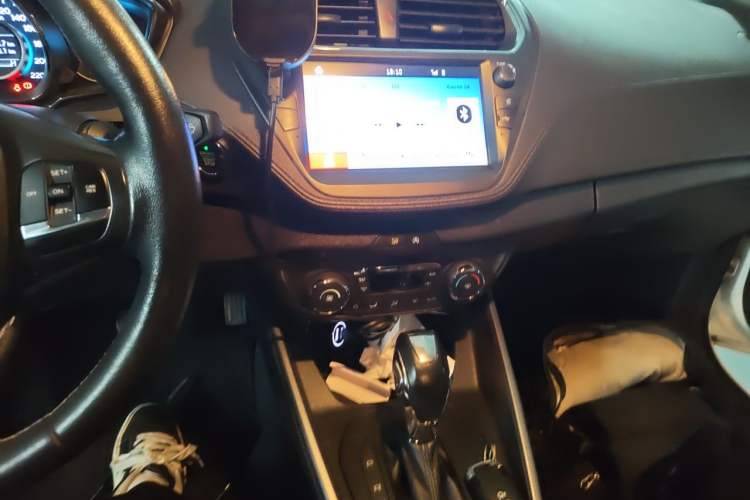 Used Ford Escort 2019 Revised Version 1.5L Automatic Enjoyment Type China VI Standard Audio And AC Panel