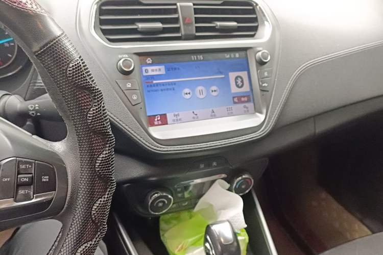 Used Ford Escort 2019 Revised Version 1.5L Automatic Enjoyment Type China VI Standard Audio And AC Panel