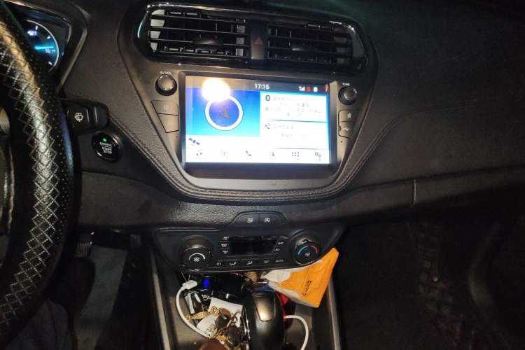 Used Ford Escort 2019 Revised Version 1.5L Automatic Enjoyment Type China VI Standard Audio And AC Panel