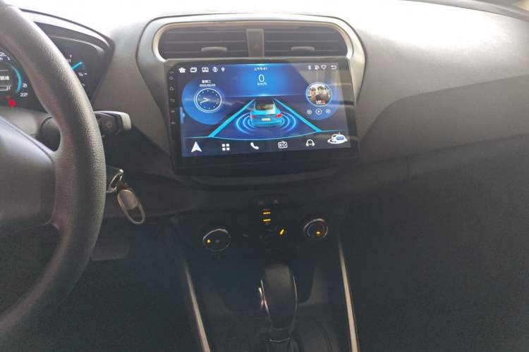 Used Ford Escort 2019 Revised 1.5L Automatic ZhiXiang Version China VI Standard Audio And AC Panel