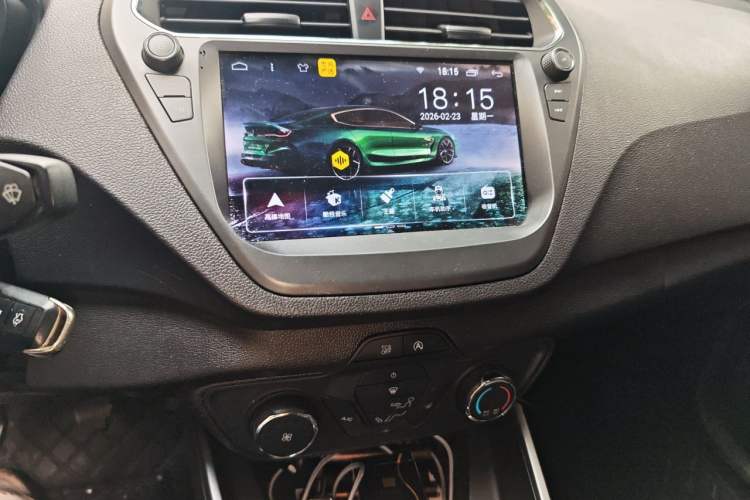 Used Ford Escort 2019 Revised Version 1.5L Manual "Quality Enjoyment" Trim (Tire Pressure Monitoring) China VI Standard Audio And AC Panel